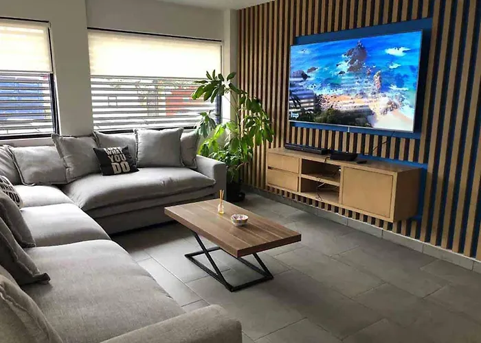 Colmena Cdmx Tonala Hotel